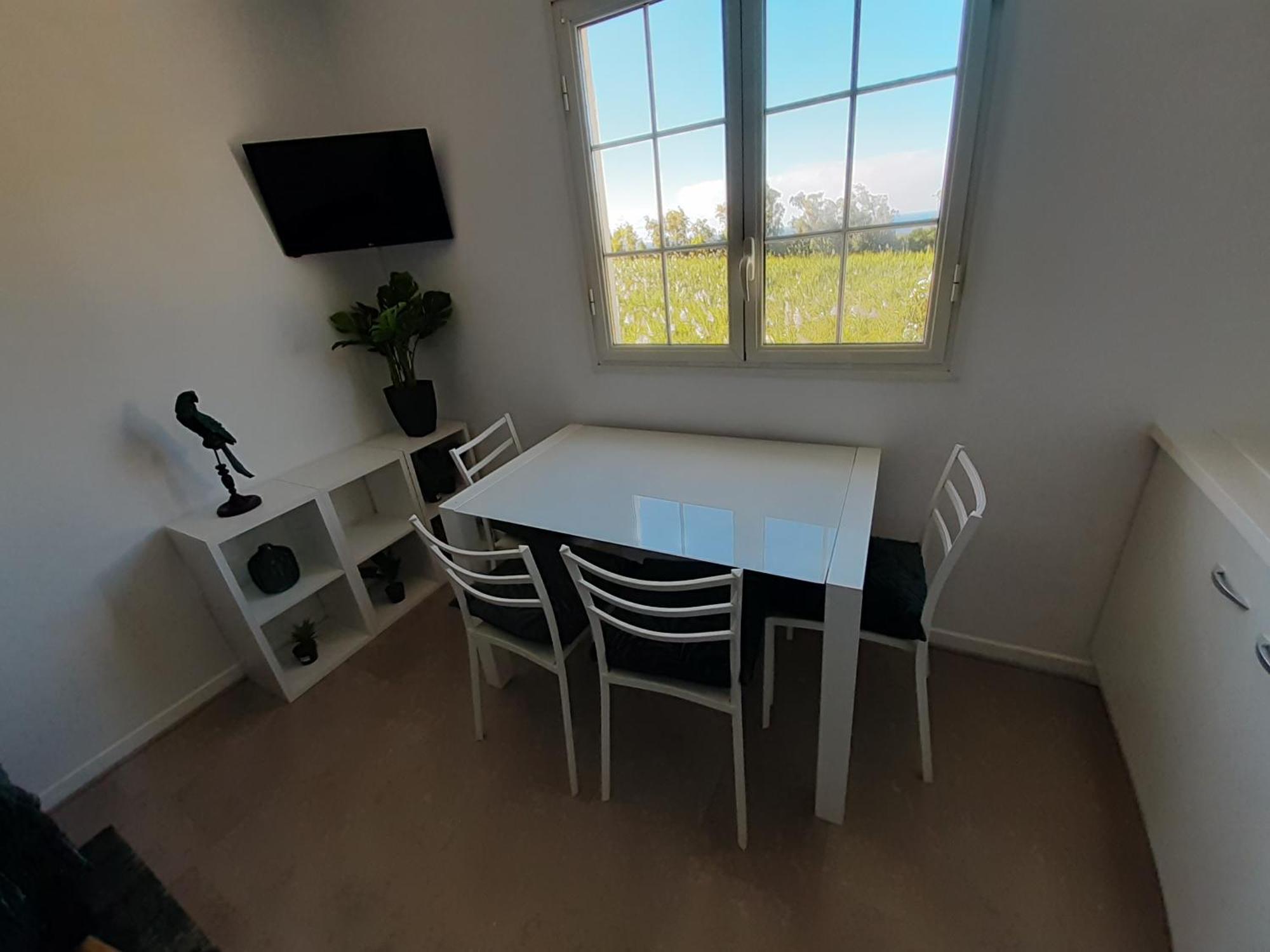 Joli Appartement, Piscine, Jacuzzi Sainte-Suzanne 外观 照片